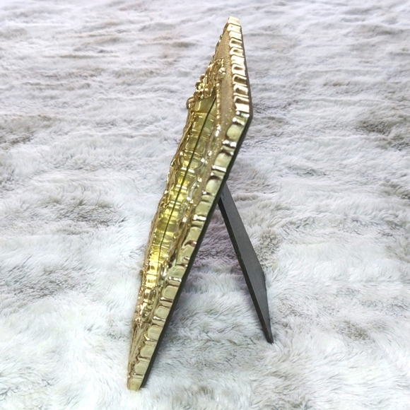 Gold Toned Textured Floral Rectangular Picture Frame - Picture 2 of 13